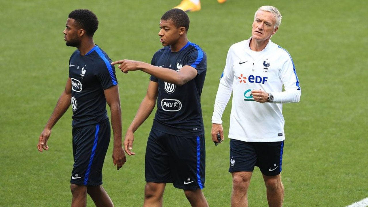 Mbappé: Frankreich-Coach genervt vom Transferpoker