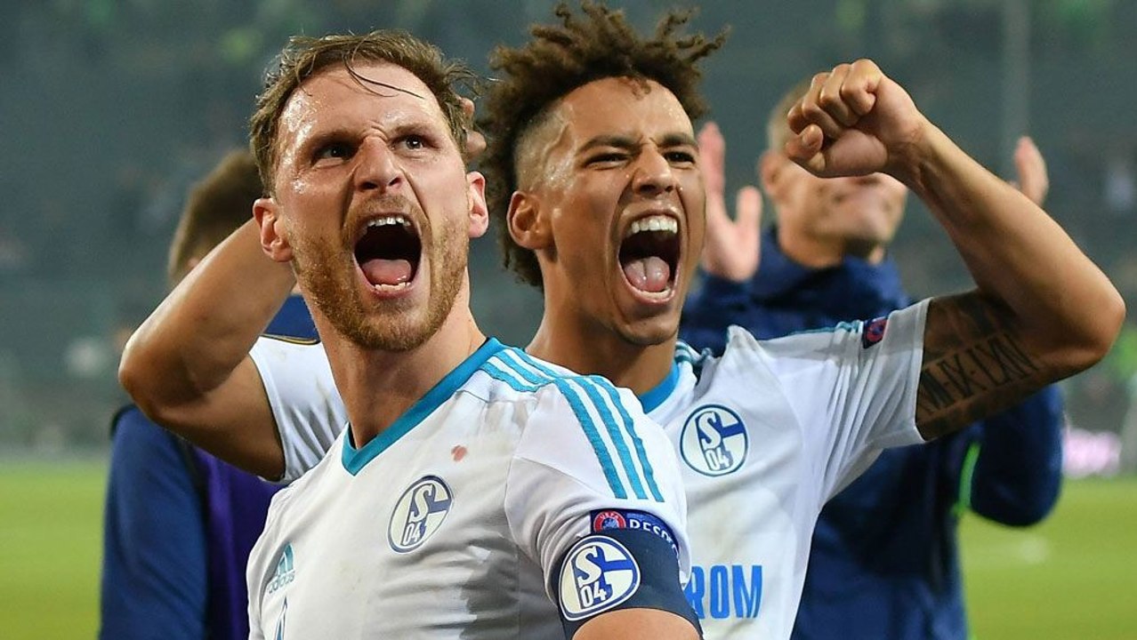 'Glück erzwungen' - Schalke feiert im Borussia-Park