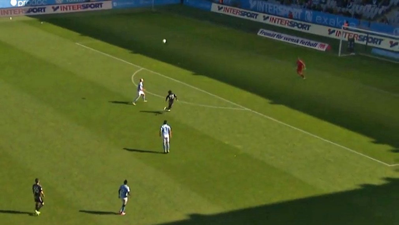 Dumm gelaufen: Kurioses Tor in Schweden