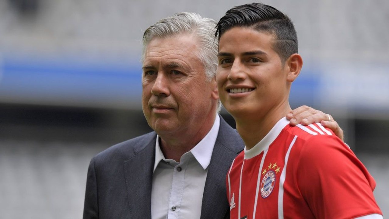 Eine Torte und warme Worte: James in München vorgestellt