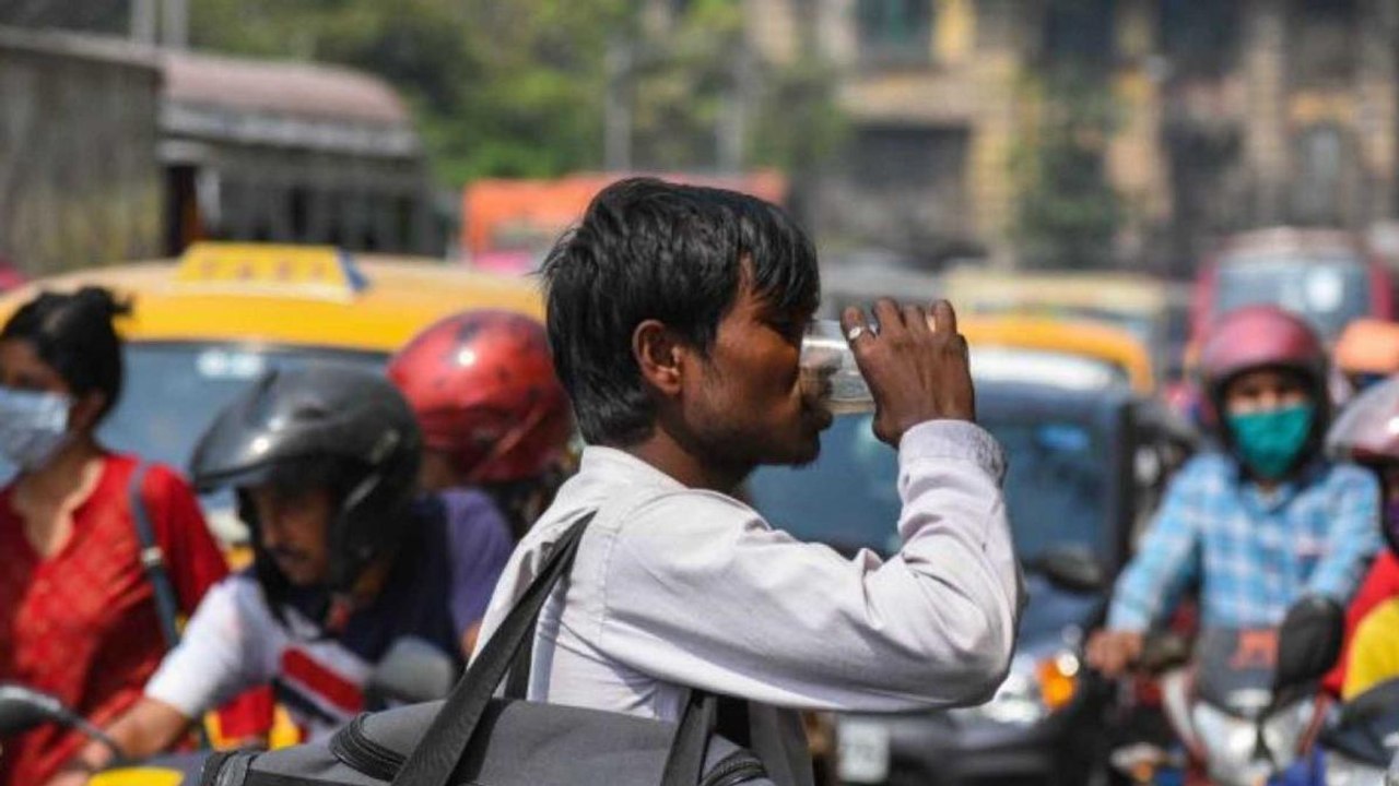 Heatwave grips states, cities breaking temperature records