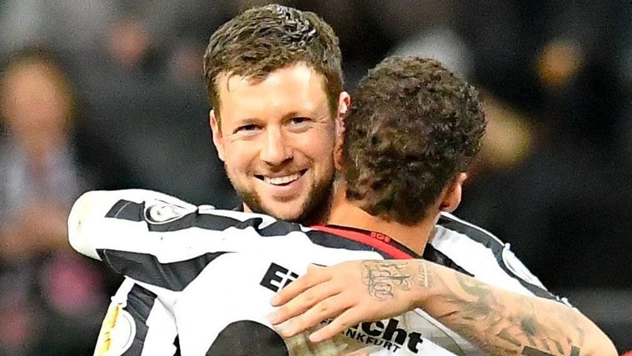 Frankfurts doppelter Jubel - Mit Russ ins Halbfinale