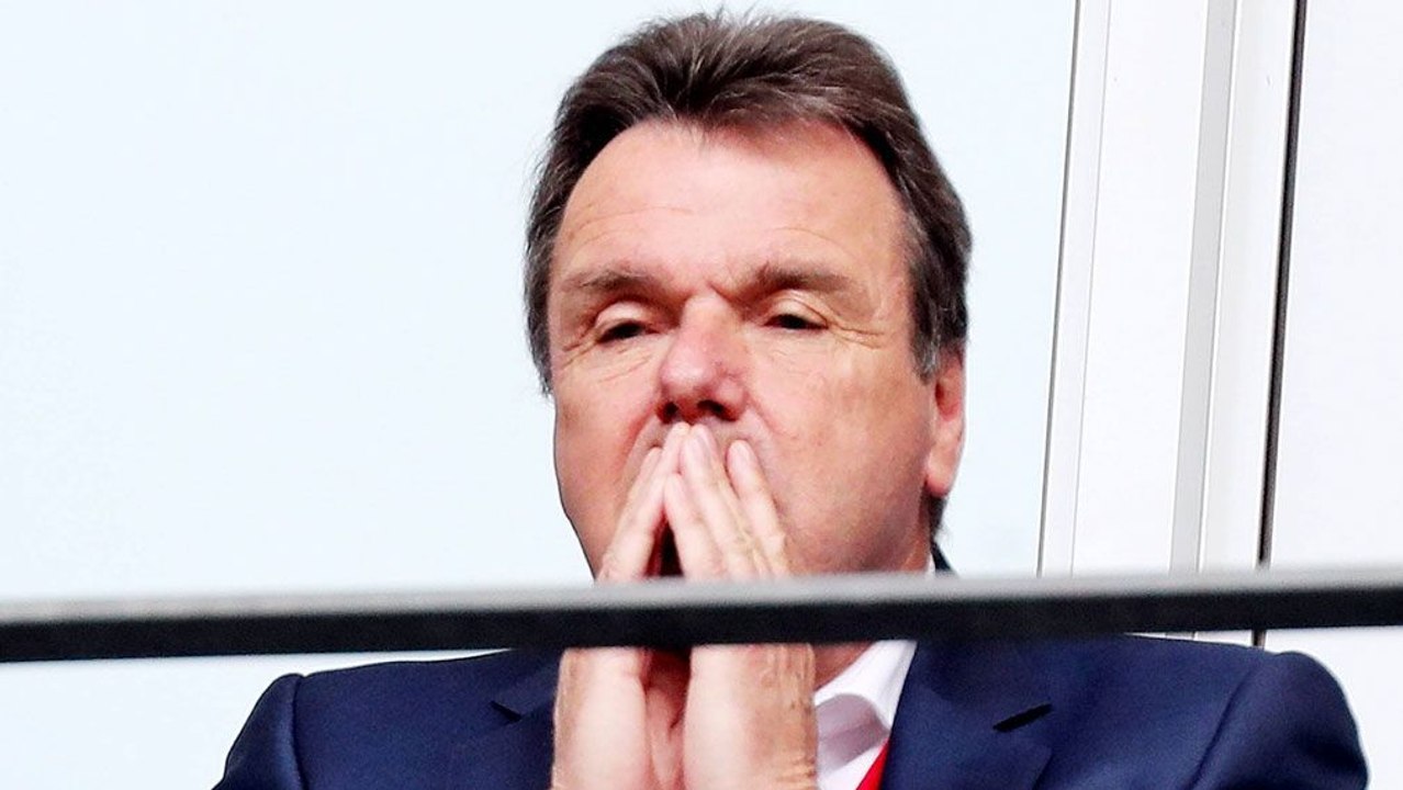 'Angespannt': HSV-Vorstand Bruchhagen im Krisenmodus