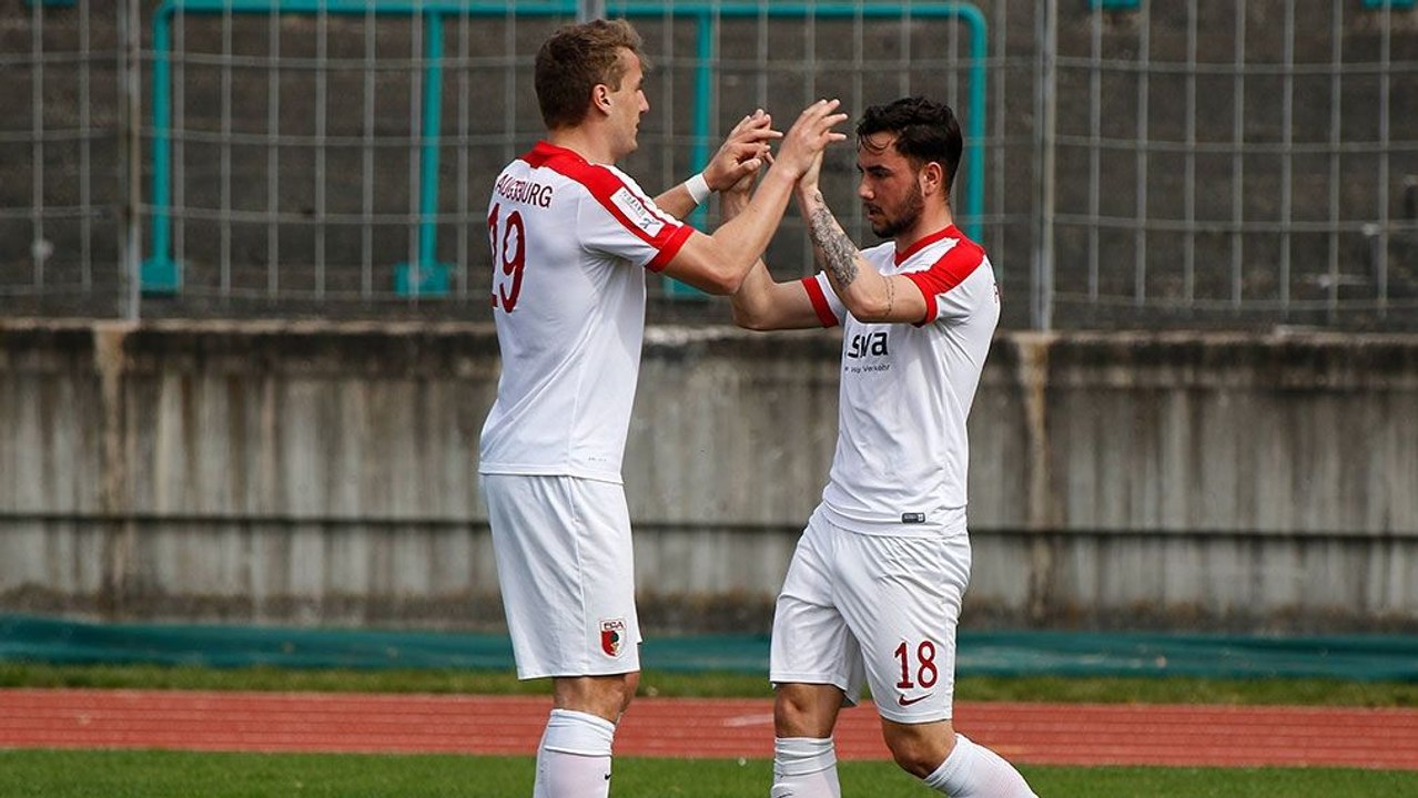 Doppelpacker Richter mit Traumtor - Augsburg eiskalt