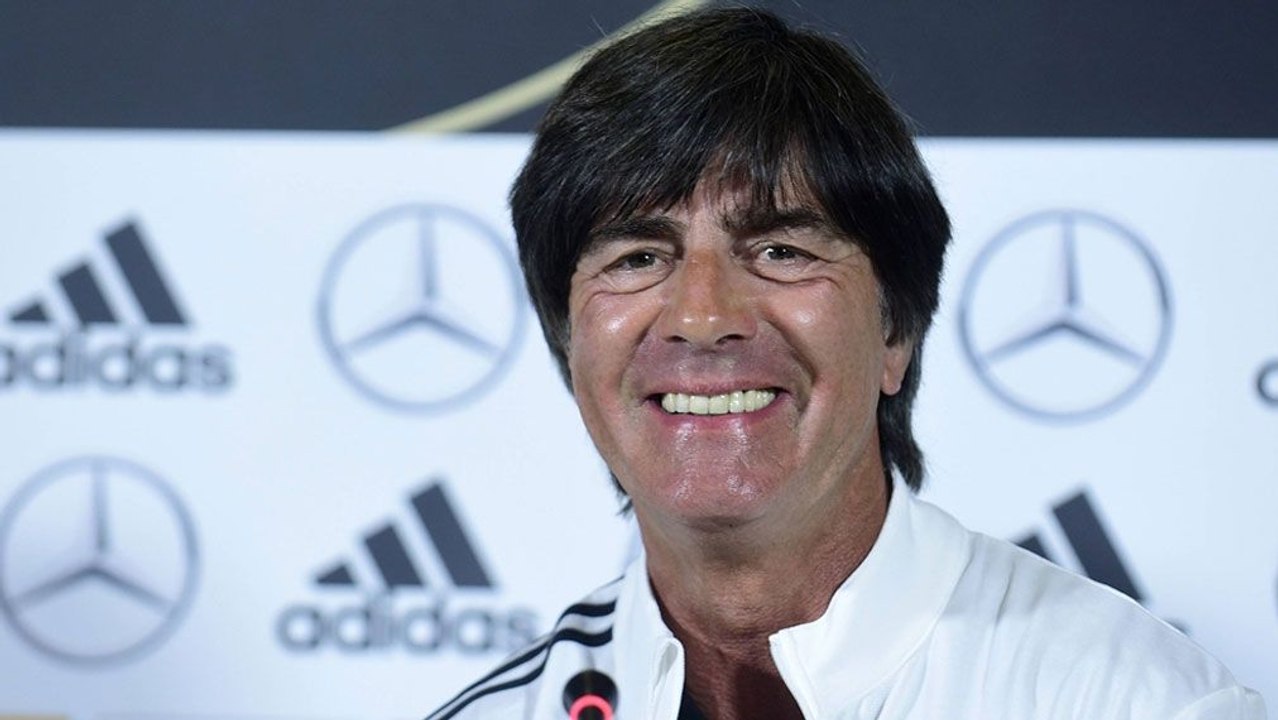 Löws Casting-Start: Ein Sommer voller Experimente