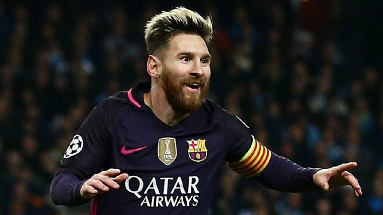 Trotz Experimenten - Mit Messi gegen Gladbach