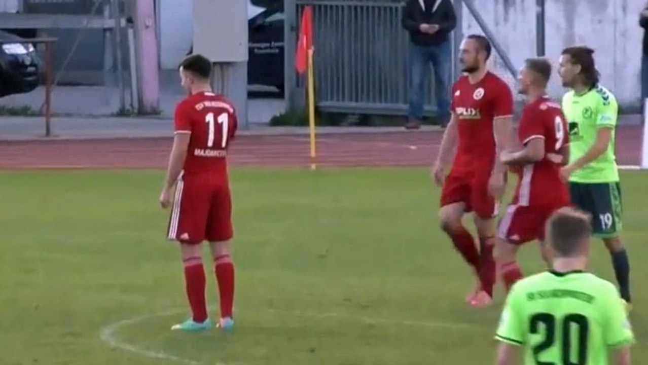 Majdancevic trifft und fliegt