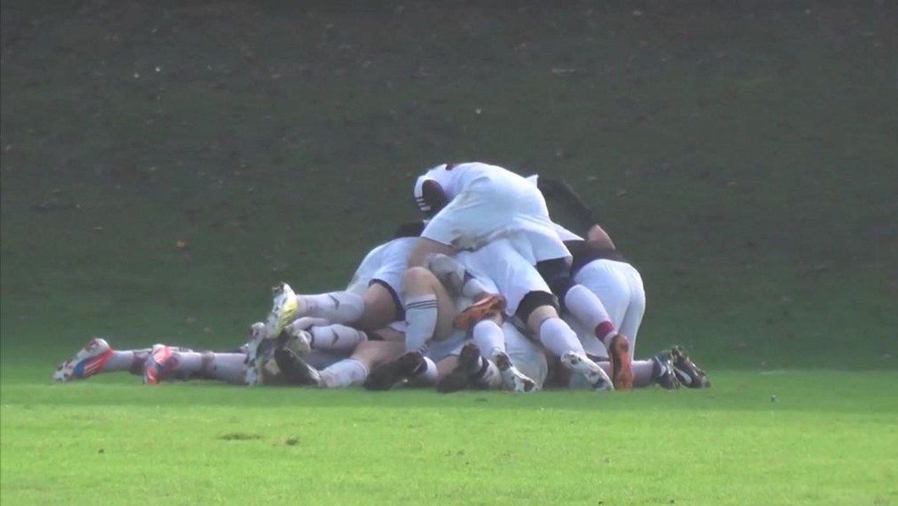 Erst Kontrolle, dann Volley ins Glück!