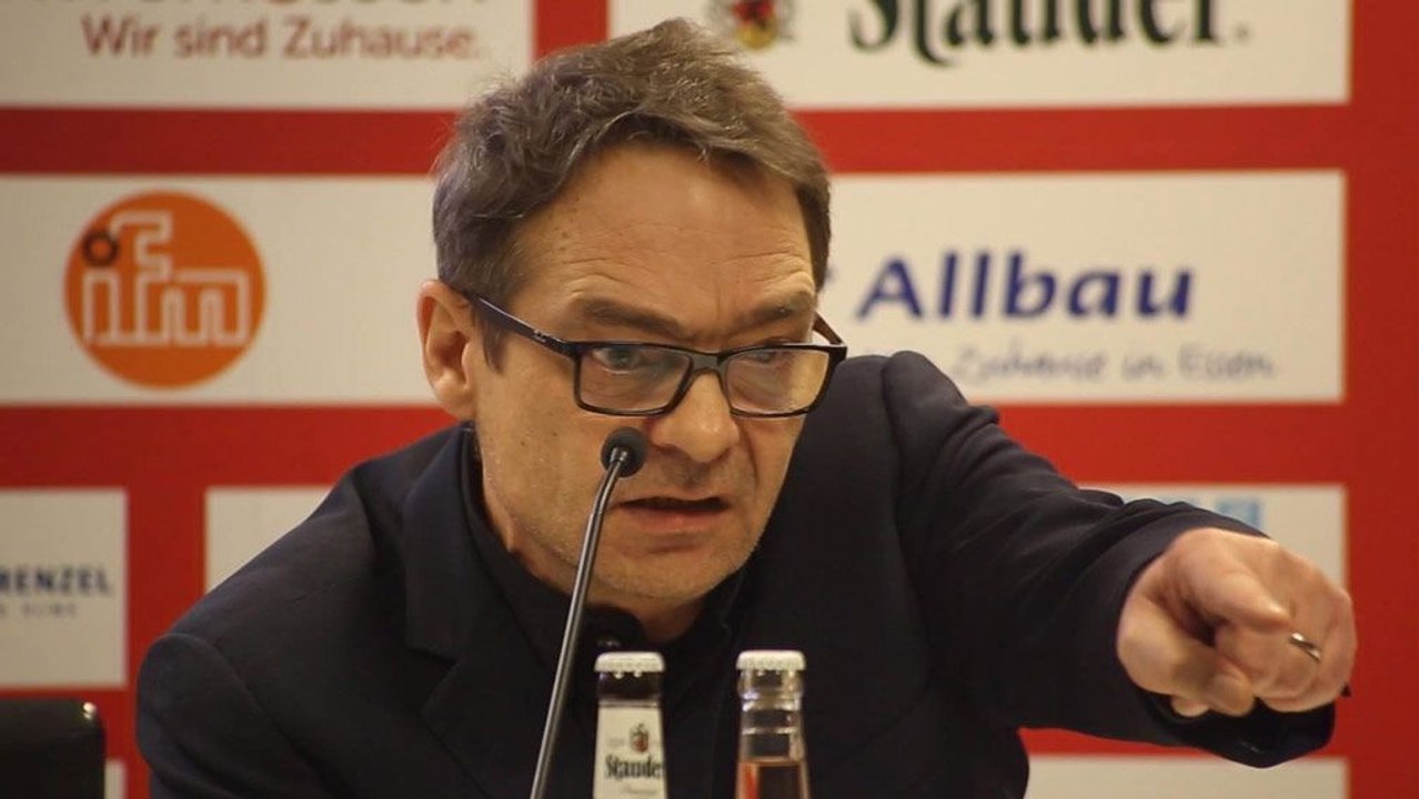 Mauer zu Schalke: Rot-Weiss Essen veralbert Trump