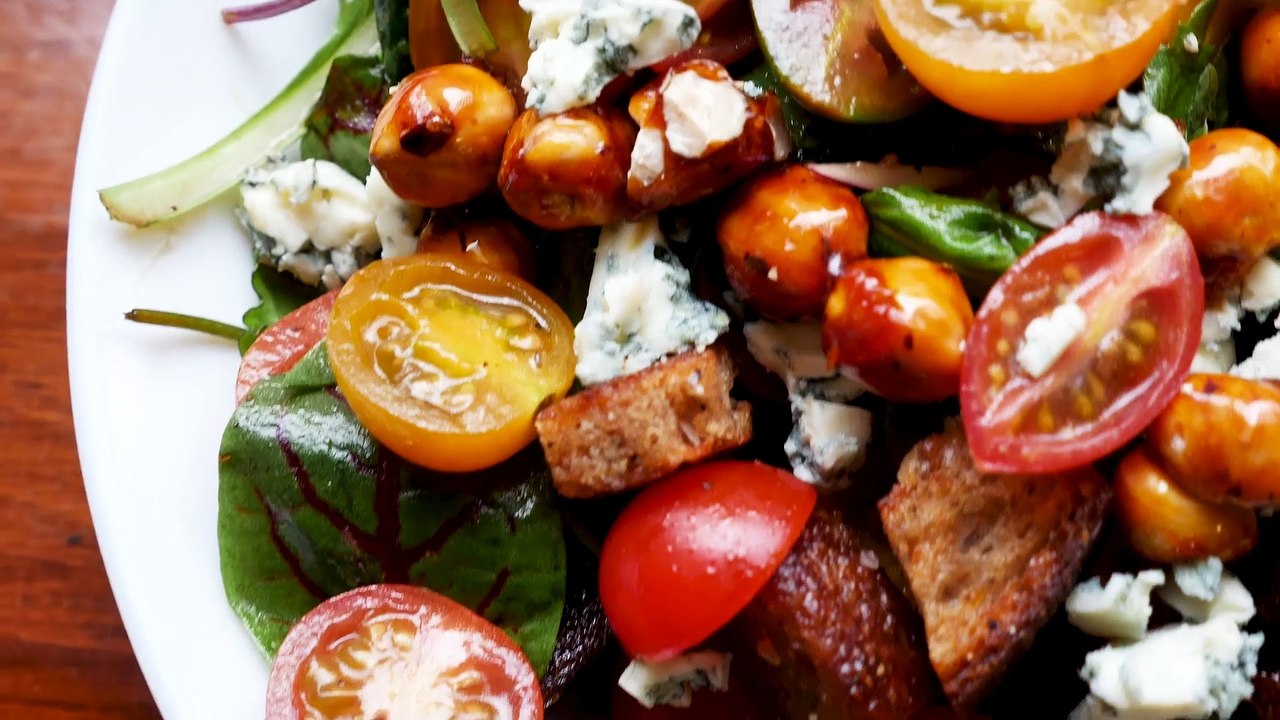 This Tomato Salad Is A Super Extra Overachiever