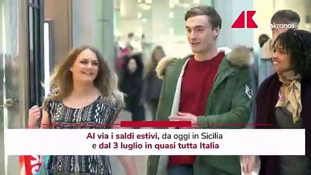 Saldi estivi al via, spesa media di 171 euro a famiglia