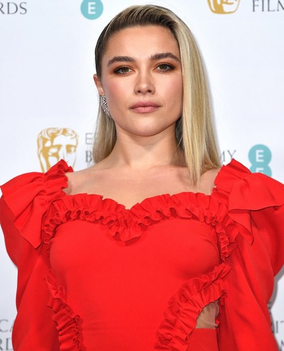 Florence Pugh Is Bringing Back the Y2K Dip Dye Hair Trend