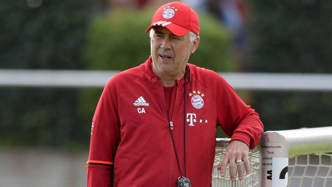 Bayerns späte Anreise - Ancelottis Playstation-Witz