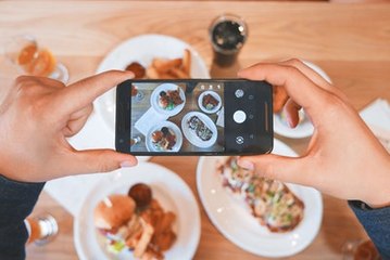 Ces statistiques surprenantes sur le pouvoir des réseaux sociaux
