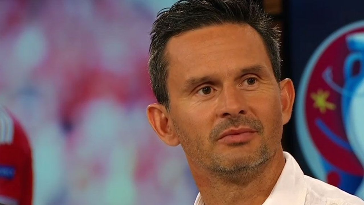 Schusters Überlegungen: 'Tempo über außen reinkriegen'