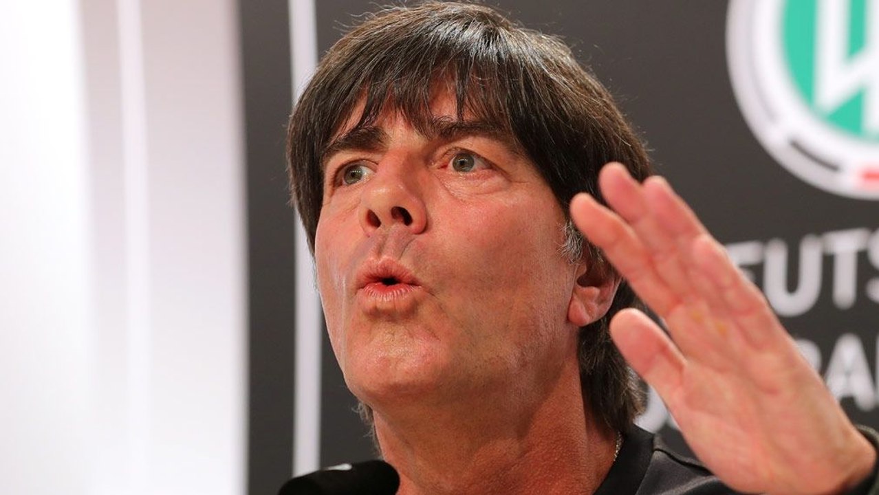 Führungsspieler-Diskussion? Löw lächelt das weg