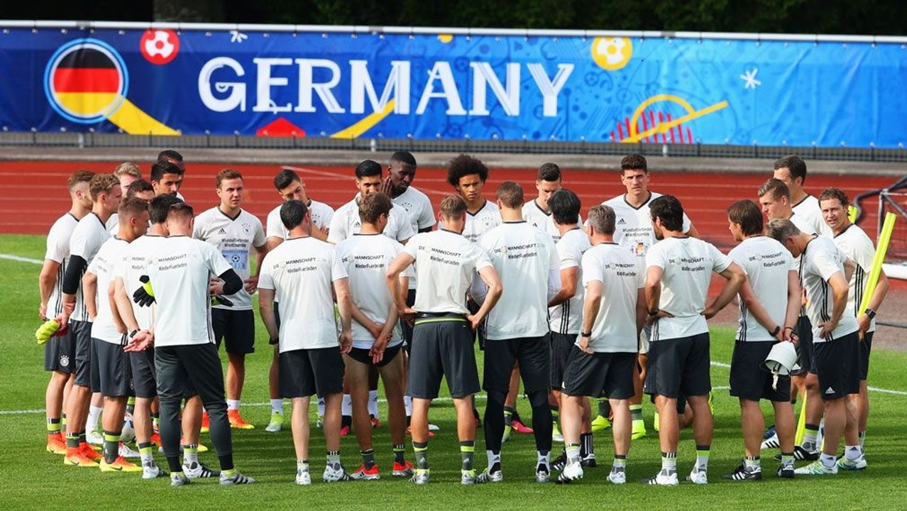 Ankunft in Evian - Mission EM-Titel beginnt