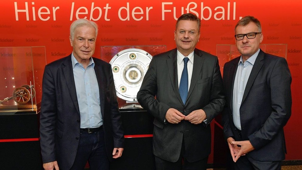 DFB-Boss Reinhard Grindel zu Besuch beim kicker