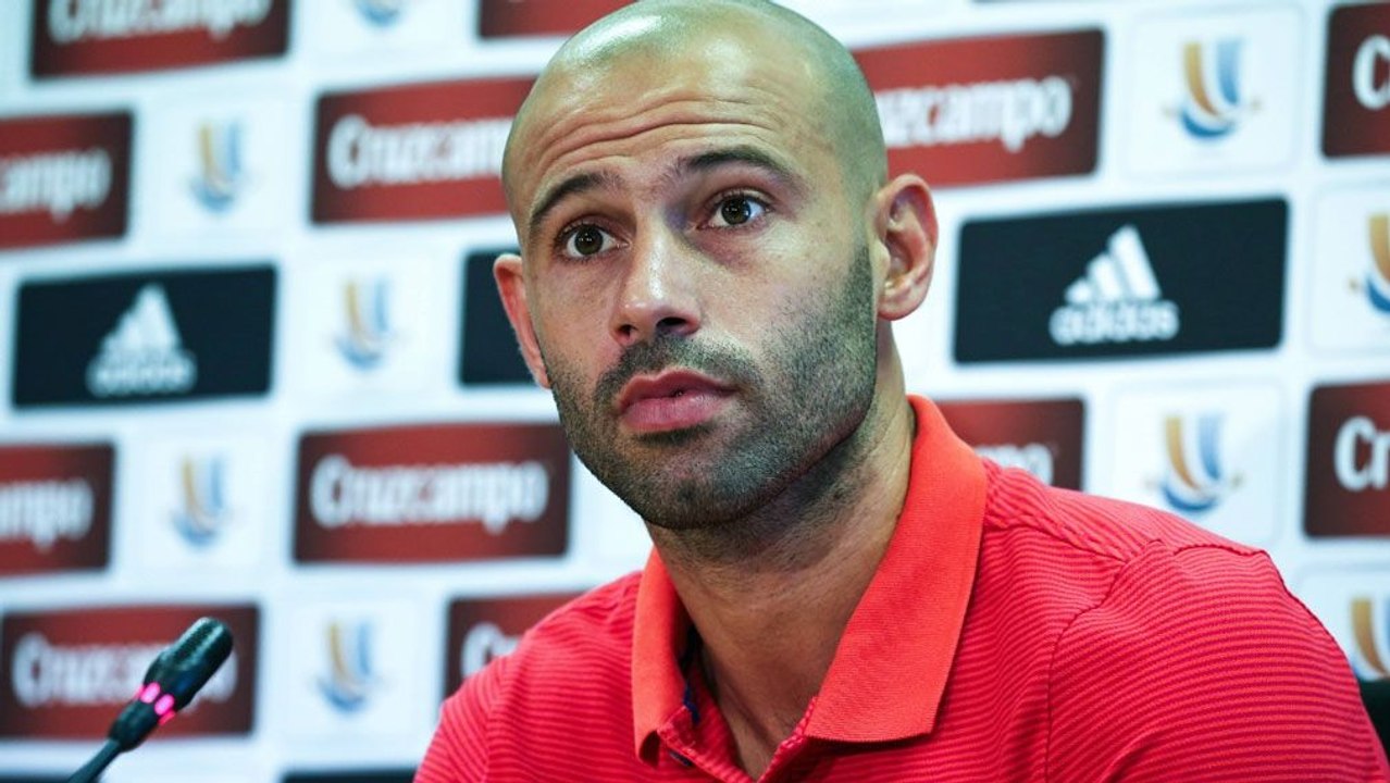 Mascherano zu Bravo-Wechsel: 'Wir wissen gar nichts'
