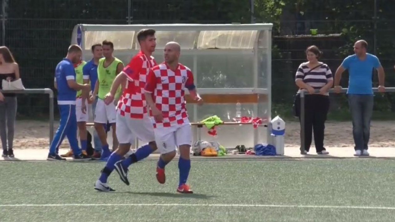 Croatia-Kanone gegen Kosova