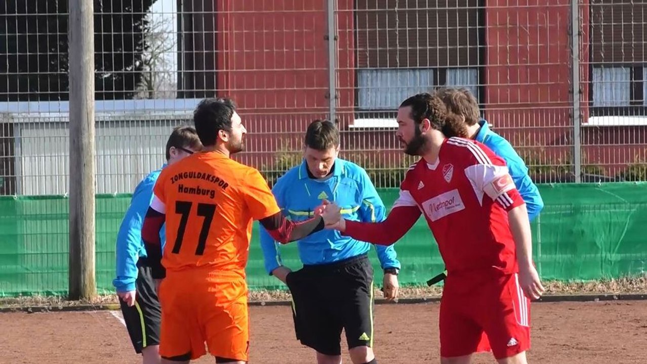 Cagefight in der Hamburger Kreisliga