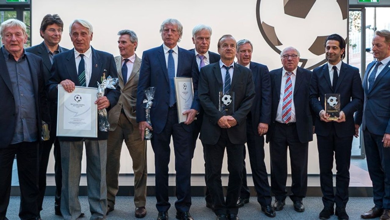 Awards für Rohr, Can und Schnellinger