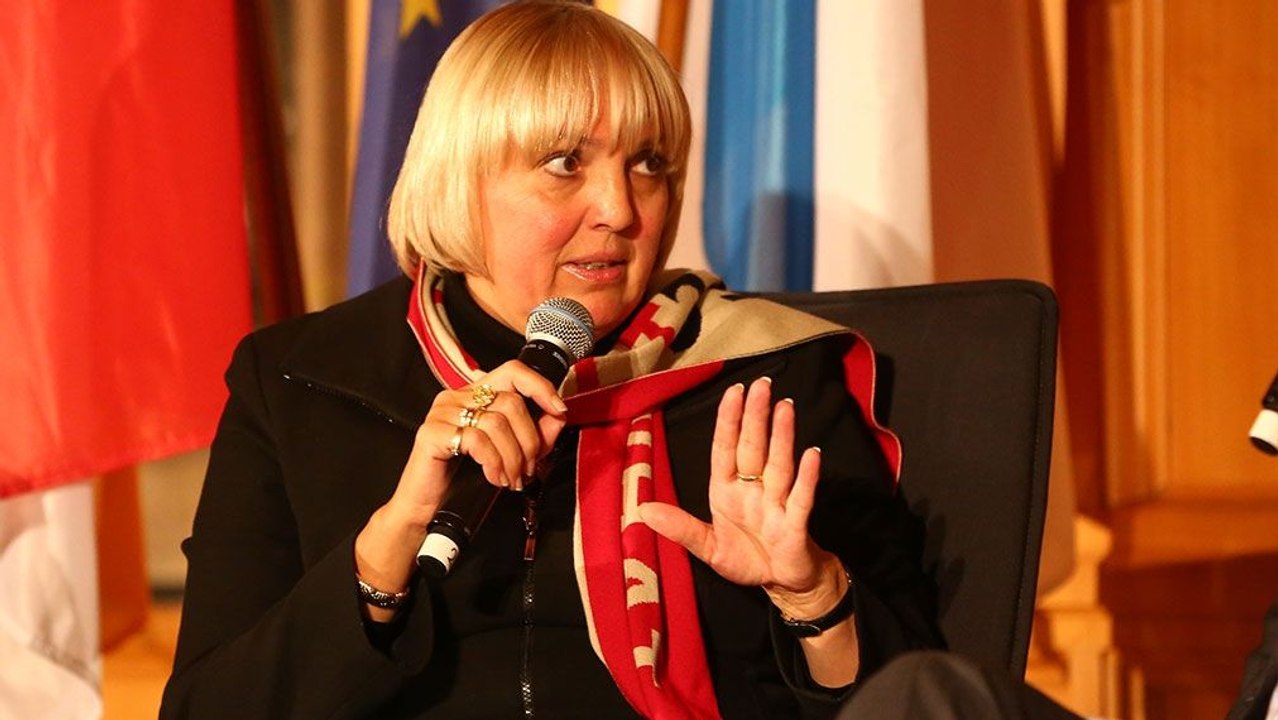 Roth kritisiert Trainingslager der Bundesligisten in der Golfregion