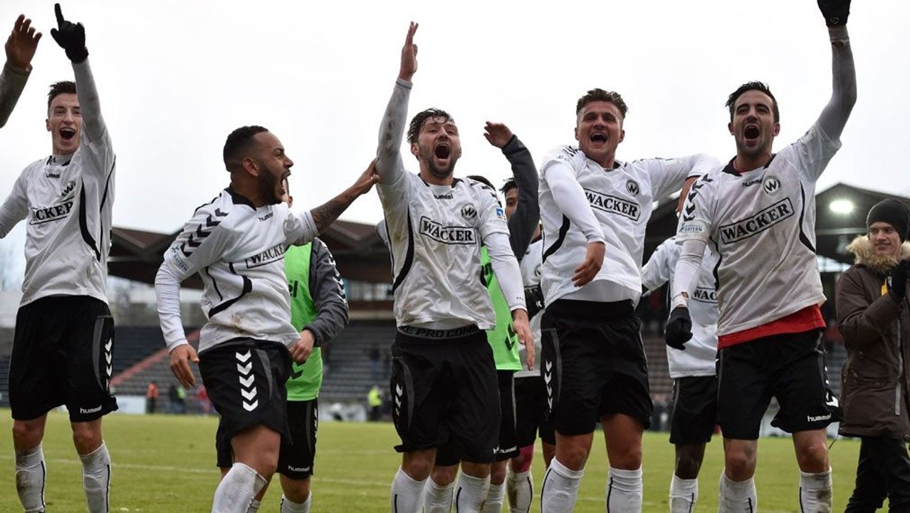 Hachinger Chancenwucher! Und Nicu bedient den Falschen