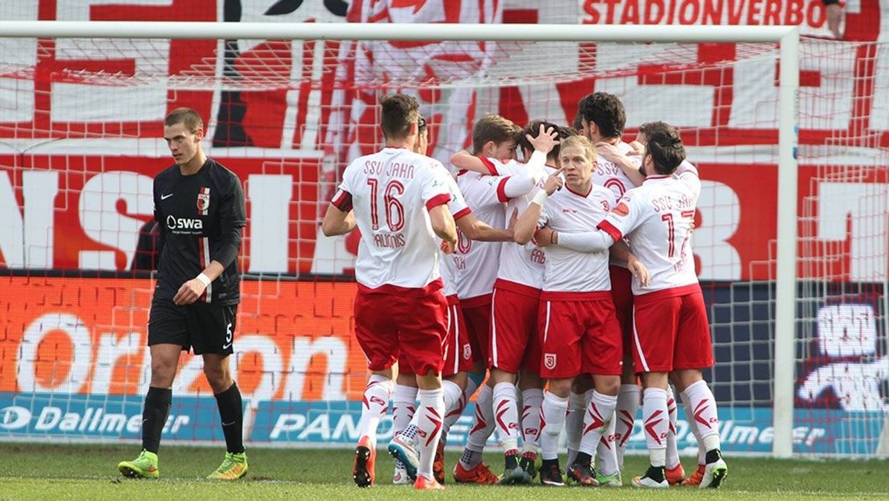 Regensburg dreht die Partie gegen Augsburg