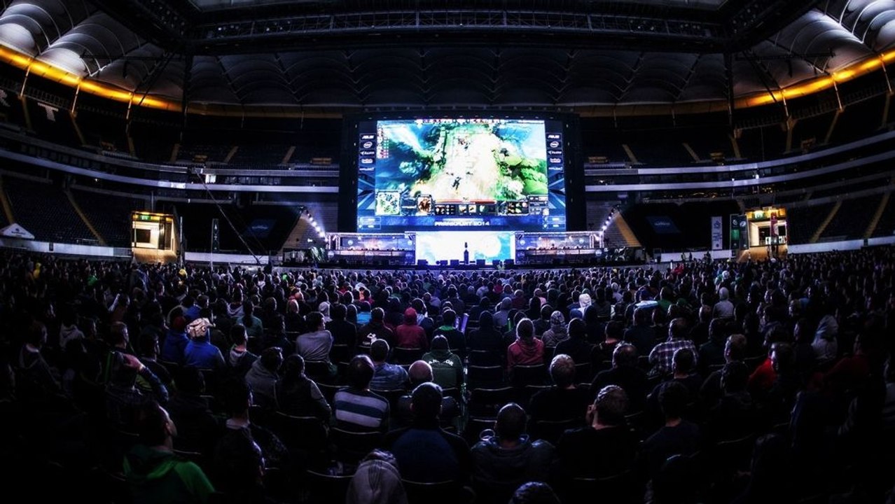 Das eSport-Jahr 2015 im Video