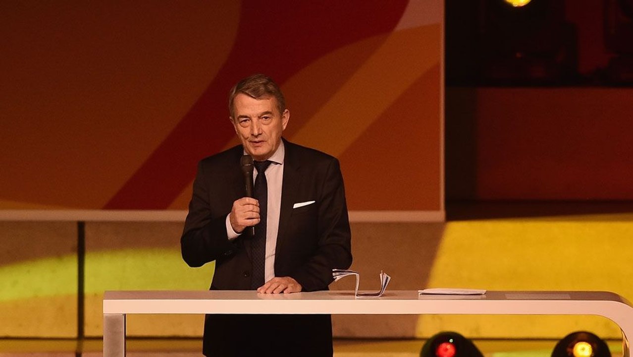 Empörung über Zwanziger - DFB-Präsidium stützt Niersbach