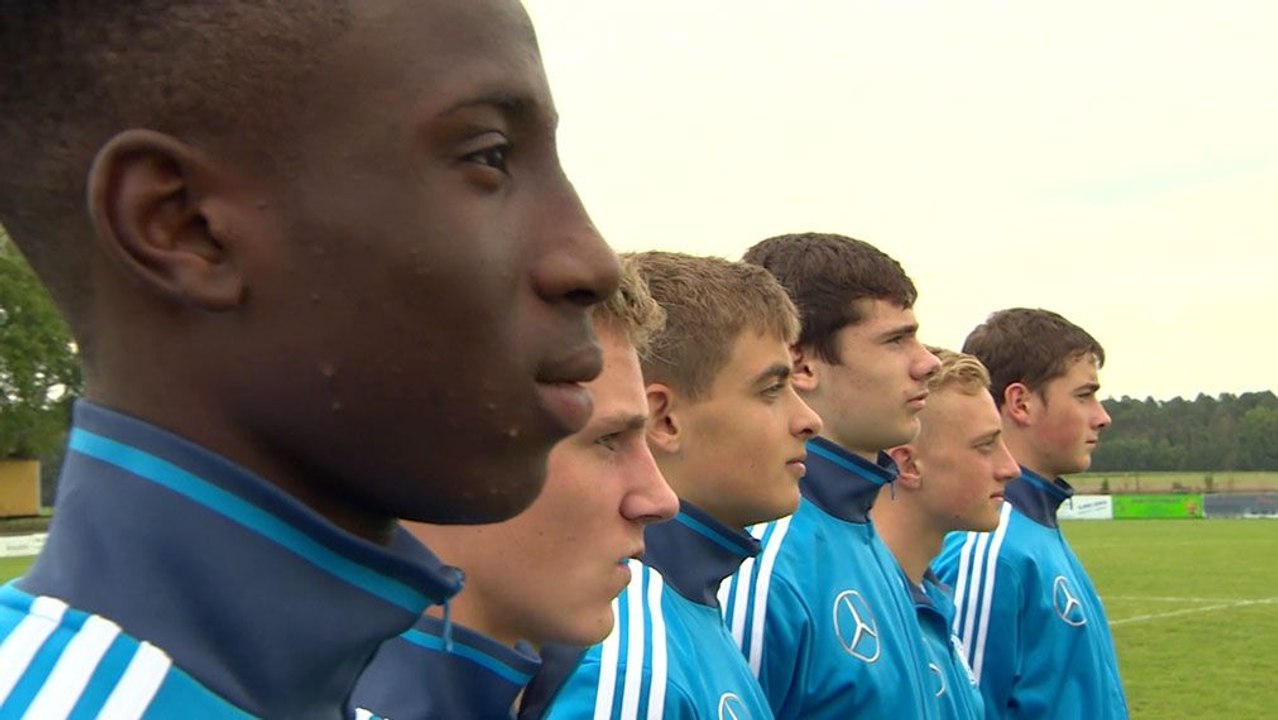 Die Stollenstrolche zu Gast beim U-16-Nationalteam