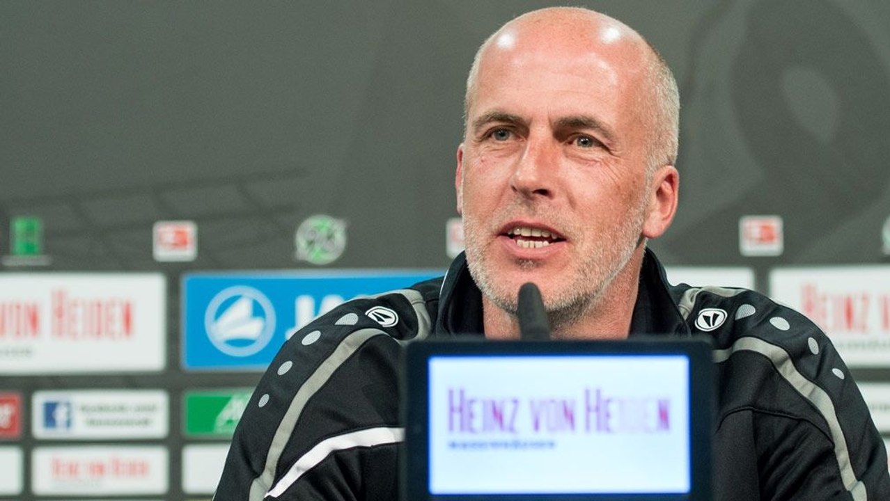 'Nützt nichts zu versuchen, das Stadion wegzureißen'