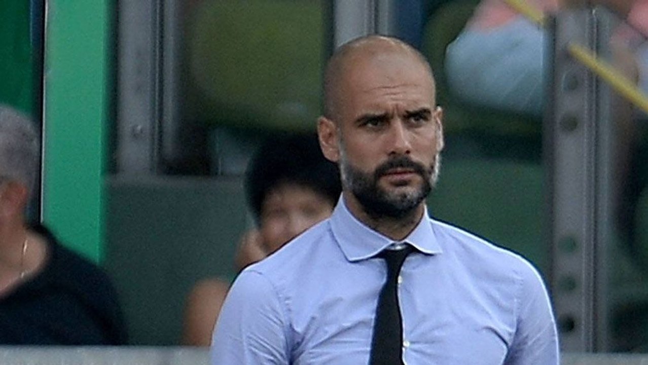 Guardiolas Startelf: 'Ich mache manchmal viele Fehler'