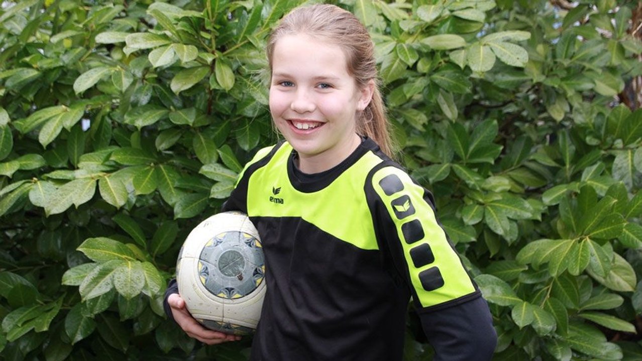 Carlotta diagonal ins lange Eck