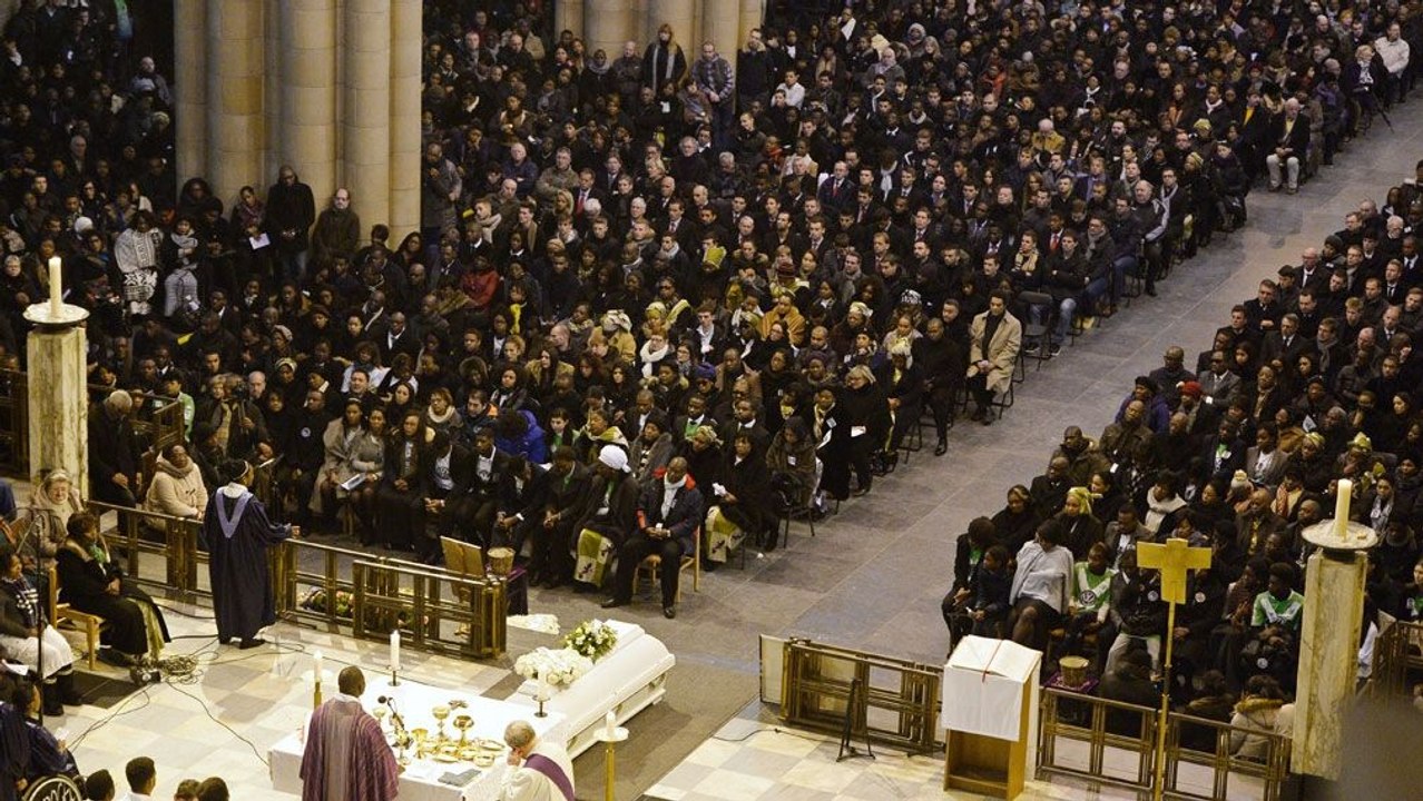 Abschied von Junior Malanda - Trauerfeier für den Belgier