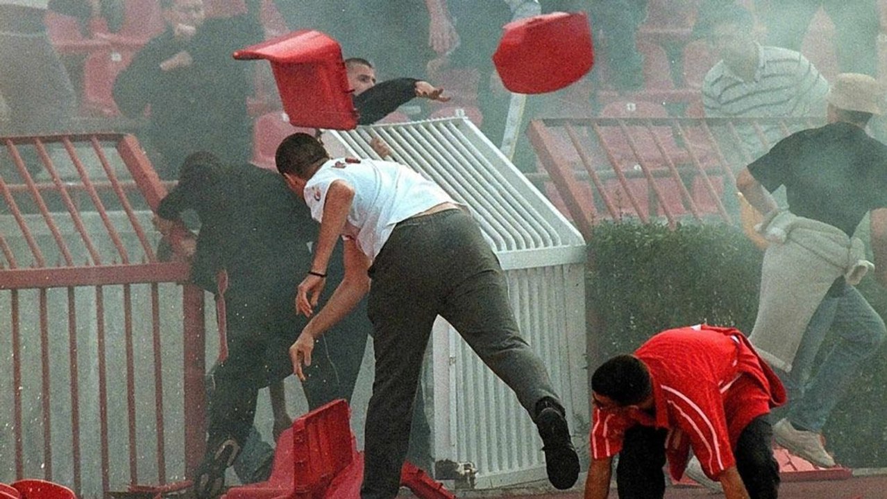 Wieder Krawalle beim Belgrader Derby