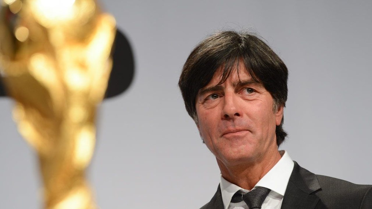 Mission Weltmeister 2018: Bundestrainer Joachim Löw verlängert