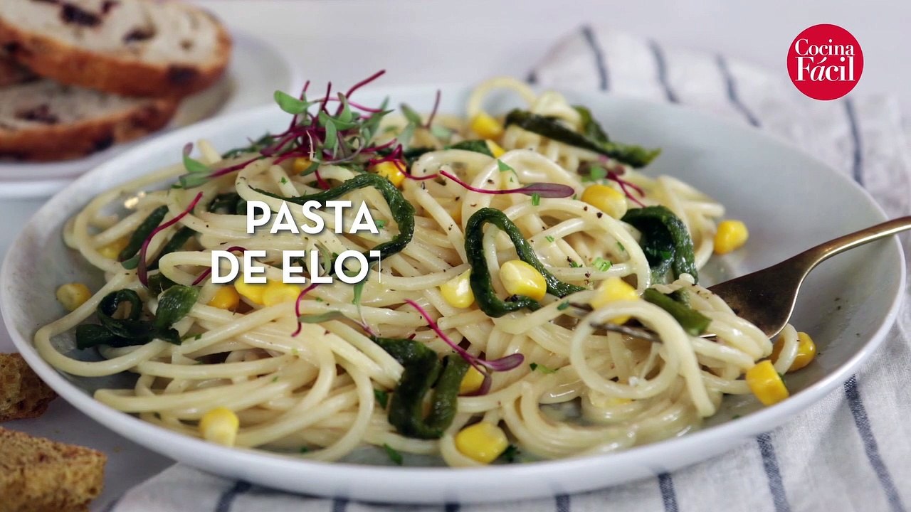 Deliciosa pasta de elote con poblano