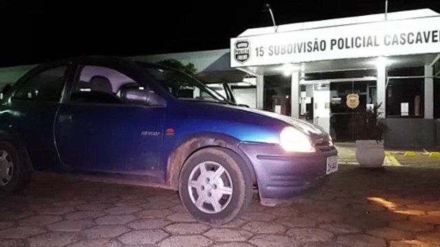 Corsa furtado em Cascavel é recuperado e levado ao pátio da 15ª SDP