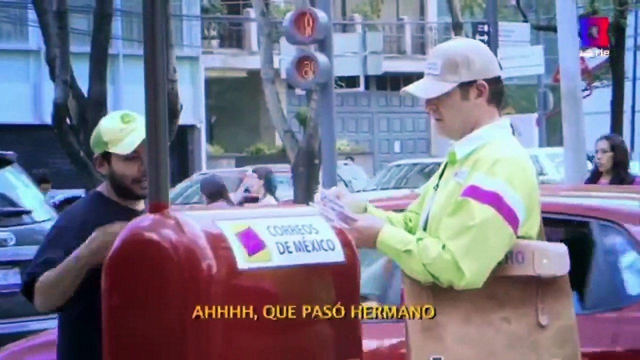 Los González - Leo Recibe Una Multa