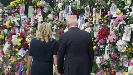 Biden ofrece homenajes a las víctimas y ayudas a los supervivientes del edificio derruido en Miami