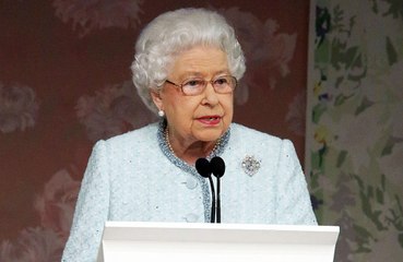 Who are the big music stars being lined up for Queen Elizabeth's Platinum Jubilee gig?
