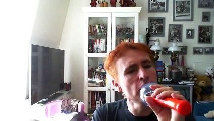 Wiwi égratigne "Träume der Liebe"