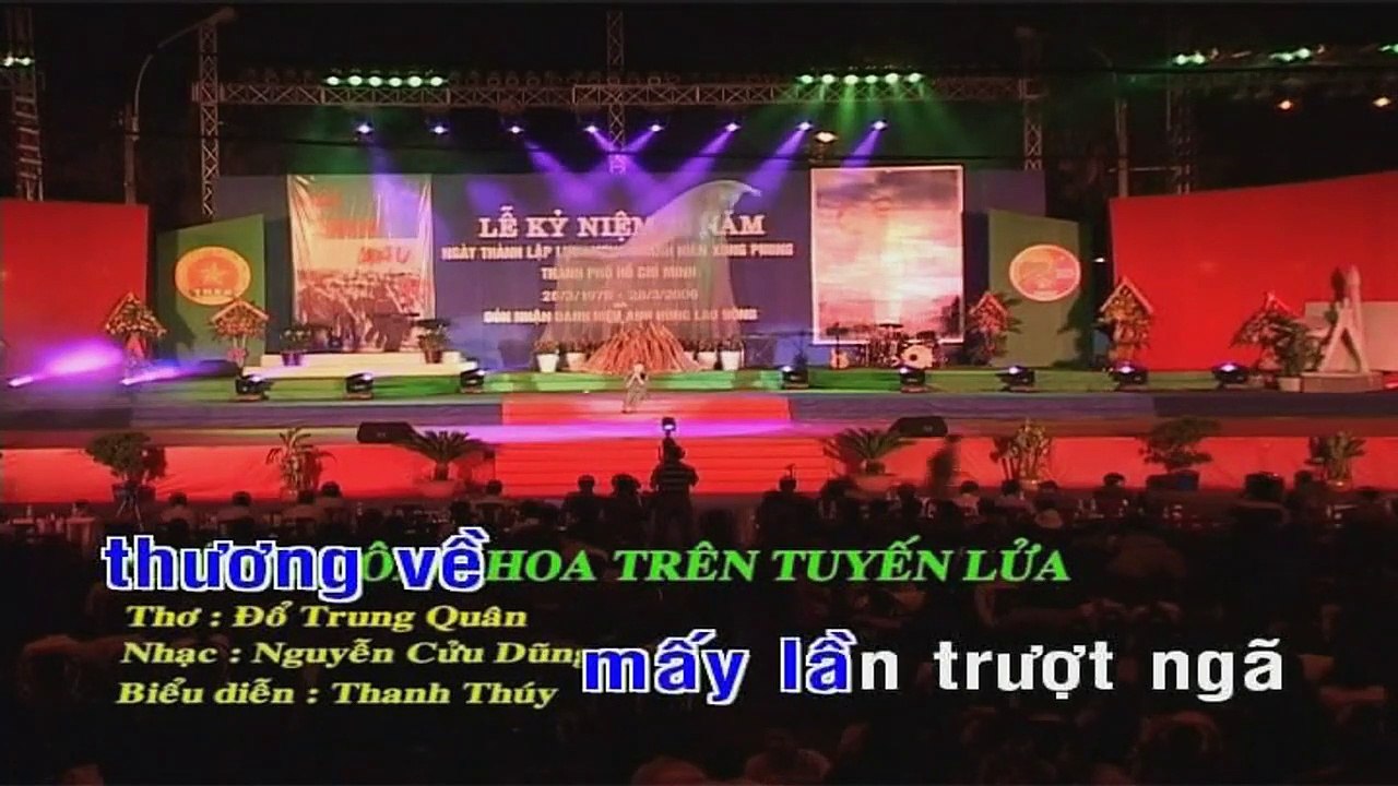 NHUNG BONG HOA TREN TUYEN LUA - THANH THUY
