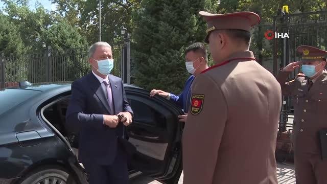 Milli Savunma Bakanı Akar: (Afganistan'daki havalimanı) Temaslarımız sürüyor, şu anda alınmış bir karar yok Milli Savunma Bakanı Hulusi Akar: ...