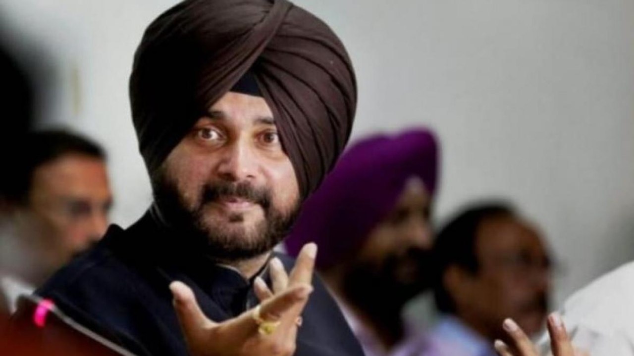 Sidhu didn't pay electricity bill, 8.67 lakhs pending