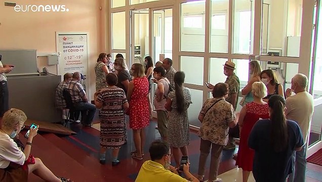 Обязательная вакцинация: победа над коронавирусом или угроза?