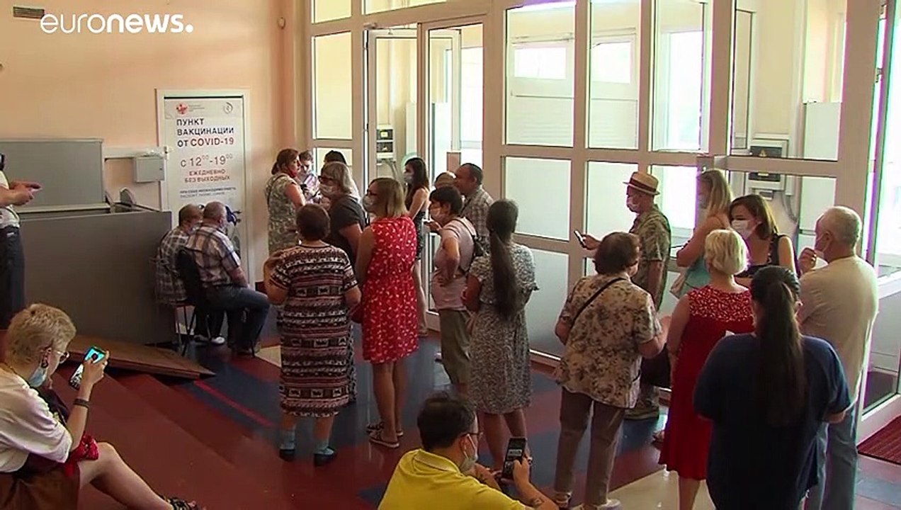 Обязательная вакцинация: победа над коронавирусом или угроза?