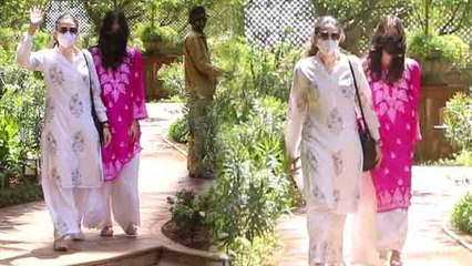 Karisma Kapoor बेटी Samiera Kapoor के साथ यहां घूमती दिखीं; Watch video | FilmiBeat